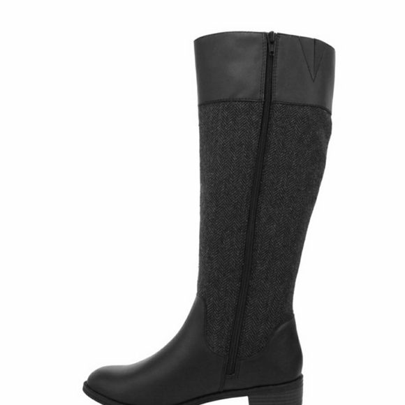 Boots - Picture 5 of 5